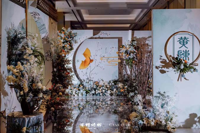 10.27白色简约风婚礼